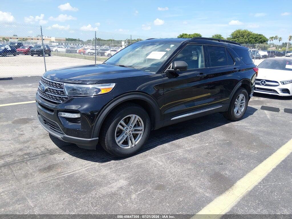 1FMSK7DH3NGA39610 2022 FORD EXPLORER photo no. 2
