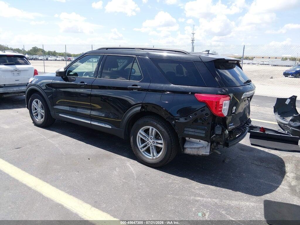 1FMSK7DH3NGA39610 2022 FORD EXPLORER photo no. 3