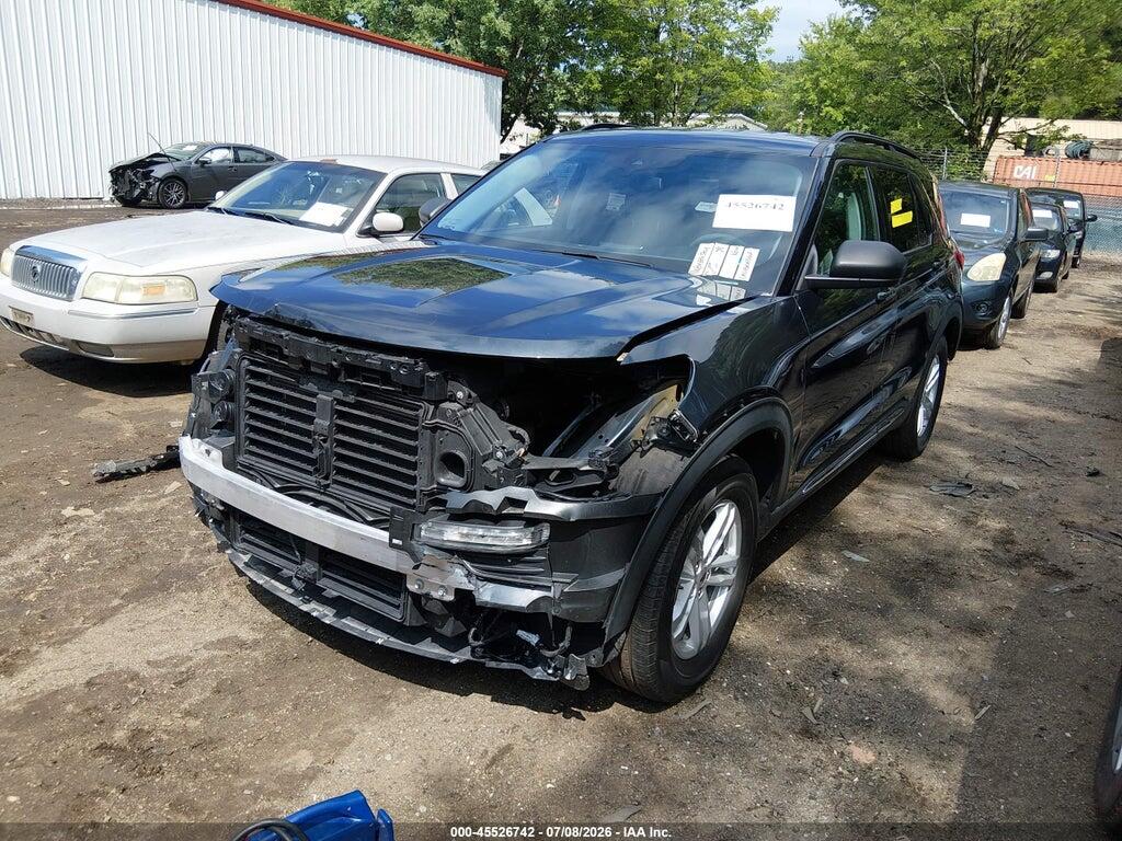 1FMSK7DH2NGB69877 2022 FORD EXPLORER photo no. 2
