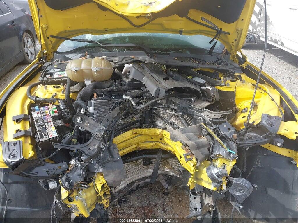 1FATP8UH8J5156563 2018 FORD MUSTANG photo no. 10