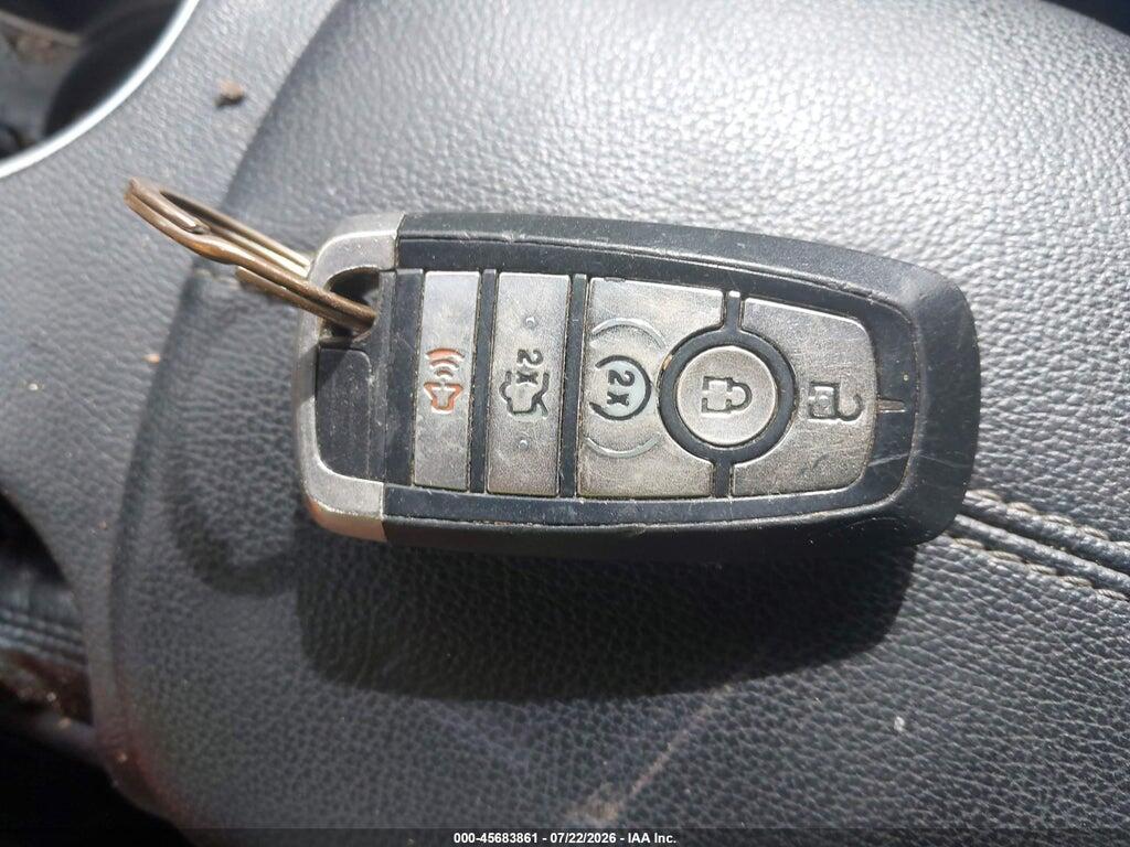 1FATP8UH8J5156563 2018 FORD MUSTANG photo no. 11