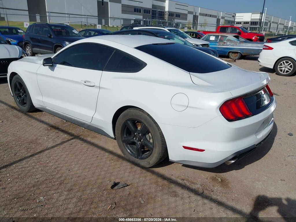 1FA6P8THXJ5159835 2018 FORD MUSTANG photo no. 3