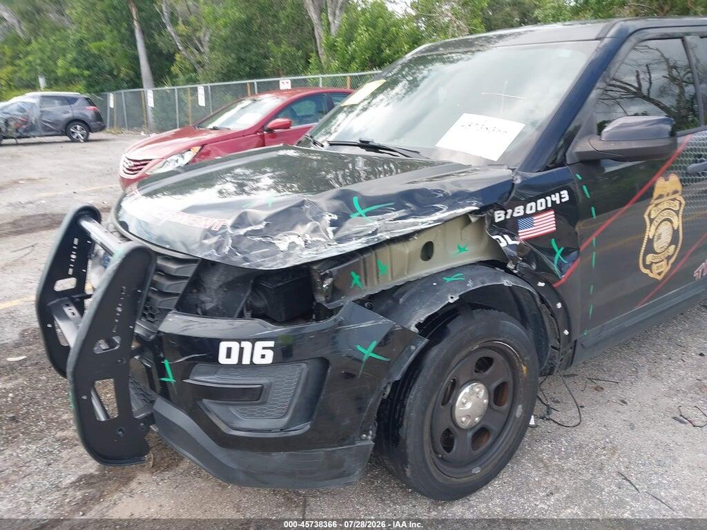 1FM5K8AR8JGB58814 2018 FORD POLICE INTERCEPTOR UTILITY photo no. 6