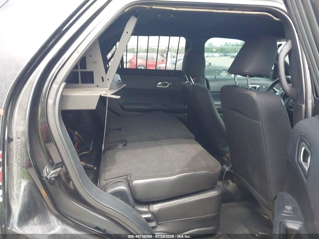 1FM5K8AR8JGB58814 2018 FORD POLICE INTERCEPTOR UTILITY photo no. 8