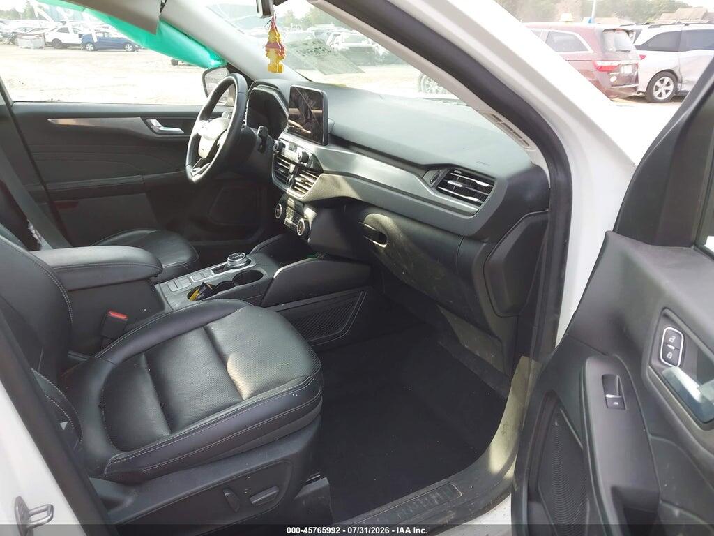 1FMCU9J98NUB41932 2022 FORD ESCAPE photo no. 5
