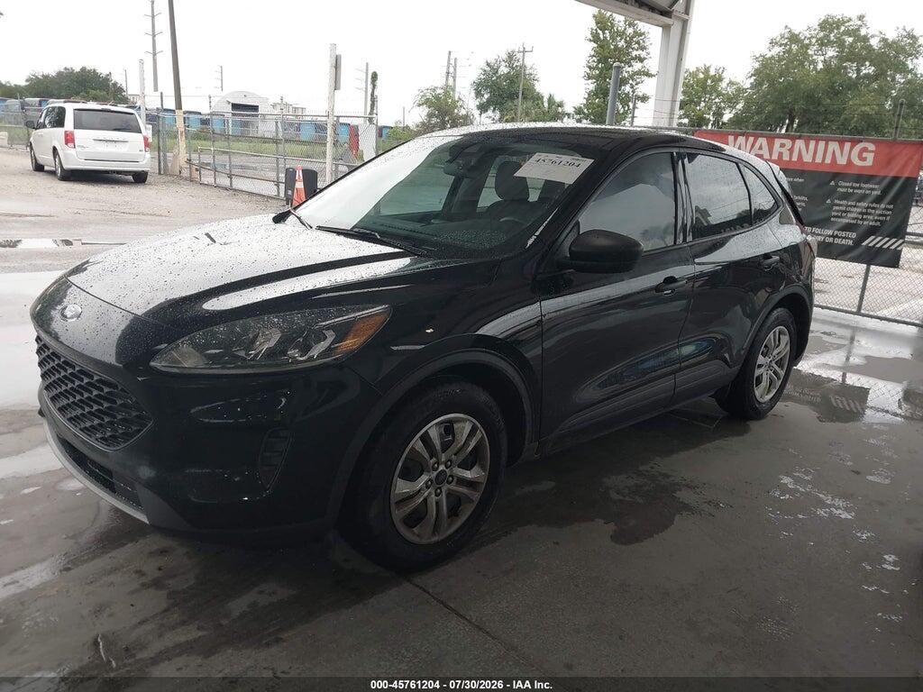 1FMCU0F61NUB51096 2022 FORD ESCAPE photo no. 2