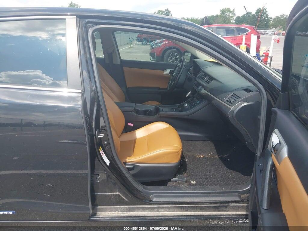 JTHKD5BH1B2001869 2011 LEXUS CT 200H photo no. 5