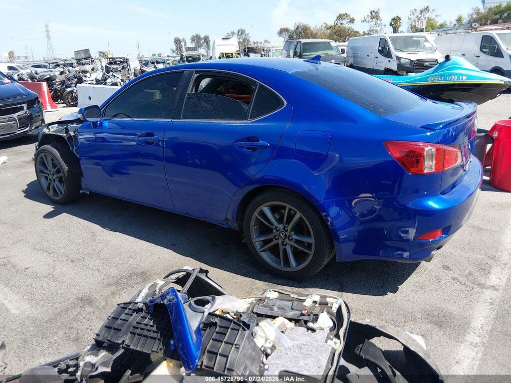 JTHBF5C20B5154522 2011 LEXUS IS 250 photo no. 3