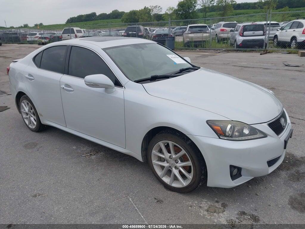 JTHCF5C29B5045352 2011 LEXUS IS 250 photo no. 1