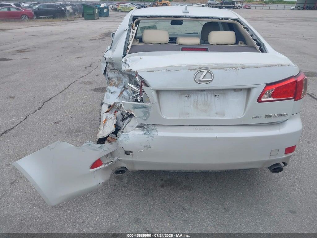 JTHCF5C29B5045352 2011 LEXUS IS 250 photo no. 6