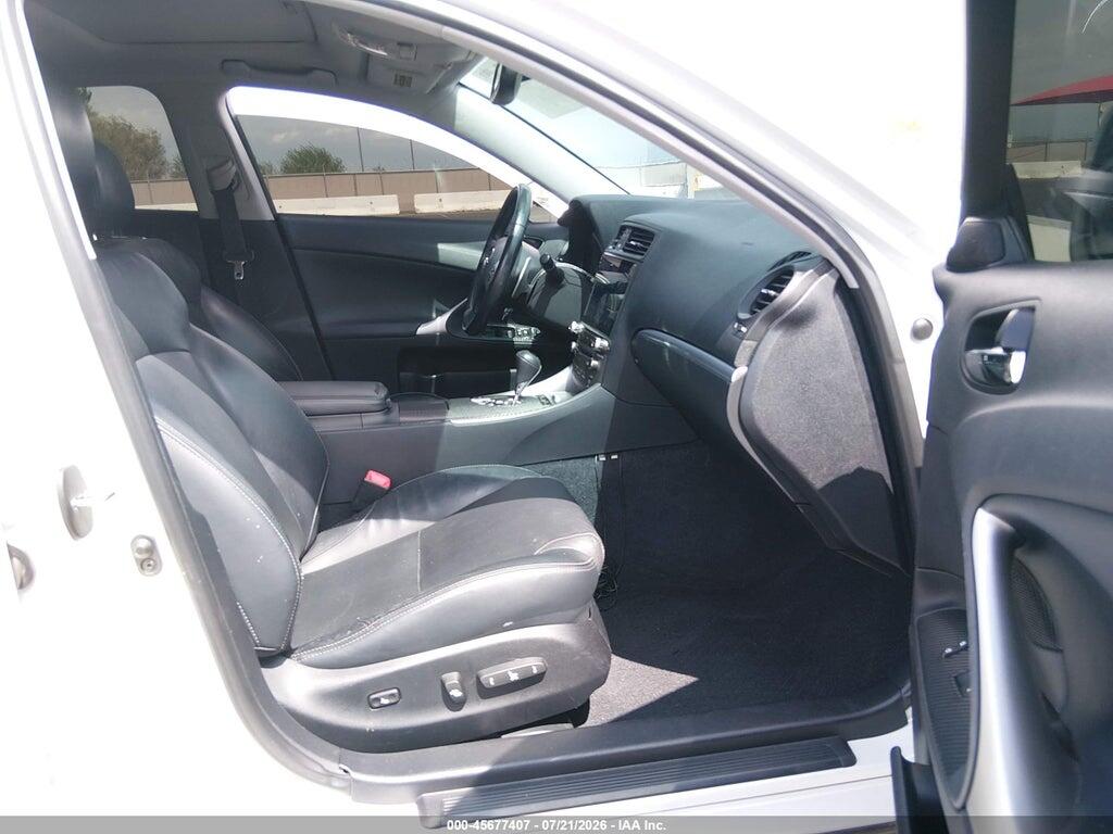 JTHBF5C27B5151097 2011 LEXUS IS 250 photo no. 5