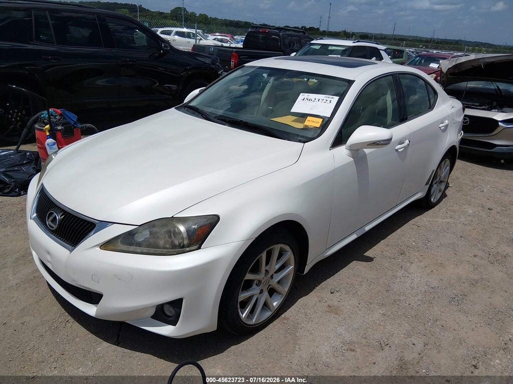 JTHCF5C21B5047368 2011 LEXUS IS 250 photo no. 2