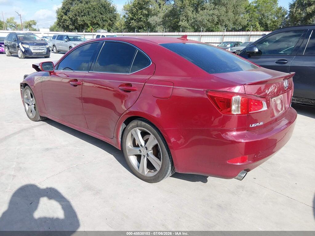 JTHBF5C26B5143265 2011 LEXUS IS 250 photo no. 3