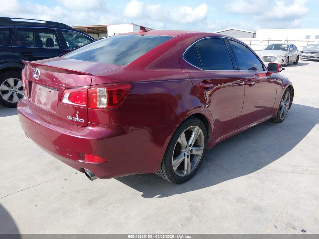 JTHBF5C26B5143265 2011 LEXUS IS 250 photo no. 4