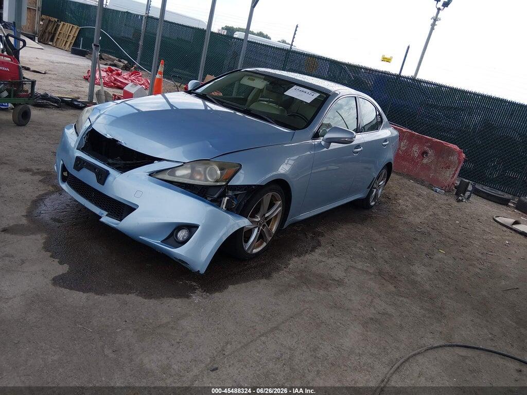 JTHBF5C26B5135165 2011 LEXUS IS 250 photo no. 2