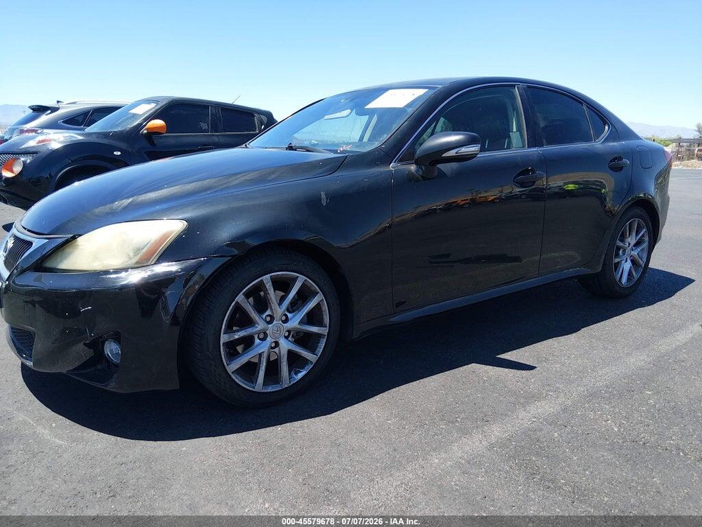 JTHBF5C24B5151929 2011 LEXUS IS 250 photo no. 2
