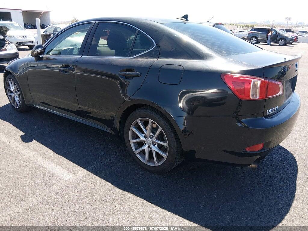 JTHBF5C24B5151929 2011 LEXUS IS 250 photo no. 3