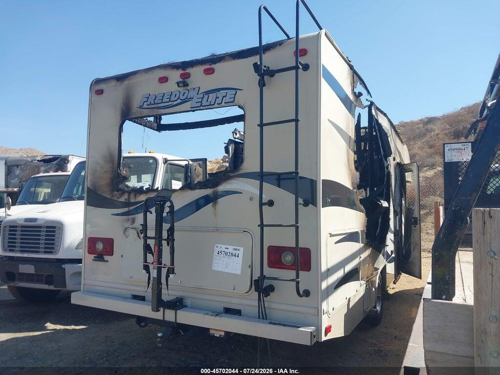 1FDXE4FS1FDA02398 2015 FORD E-450 CUTAWAY photo no. 4