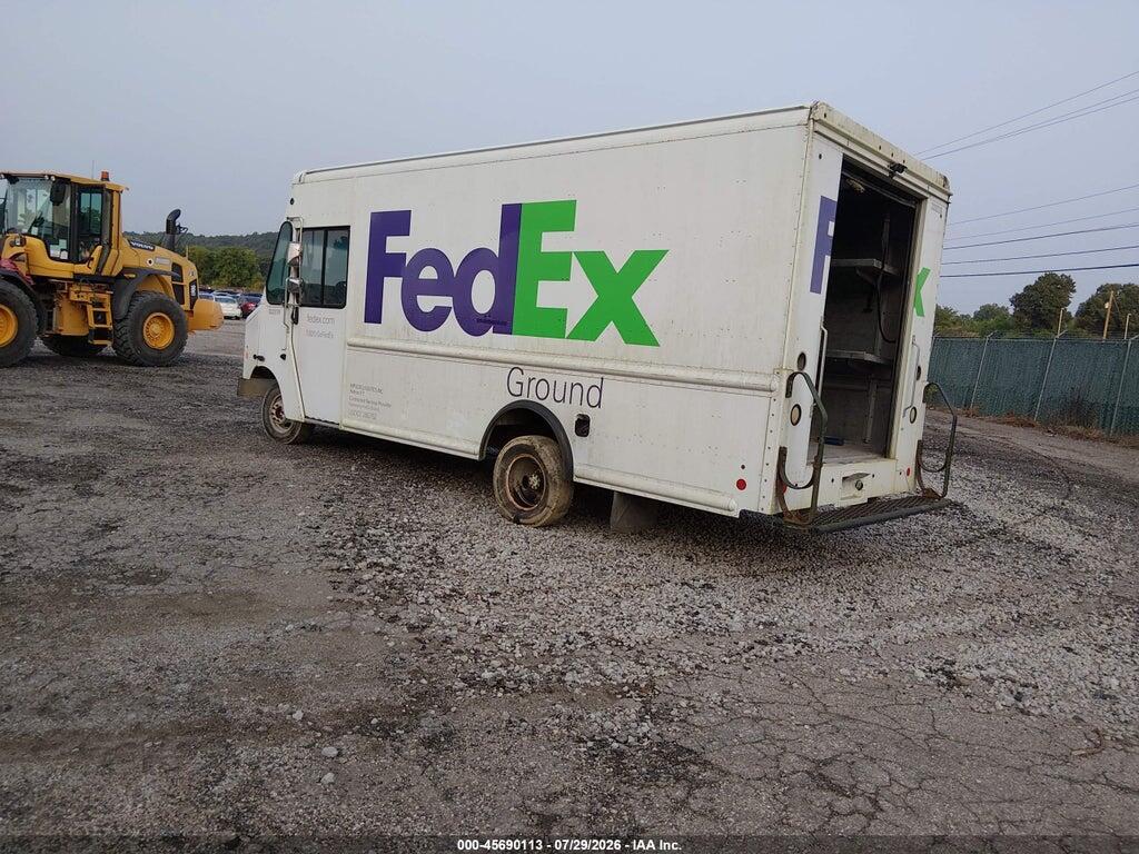 1FC3E4KL0FDA30386 2015 FORD E-450 STRIPPED photo no. 3