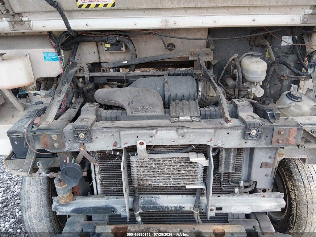 1FC3E4KL0FDA30386 2015 FORD E-450 STRIPPED photo no. 9