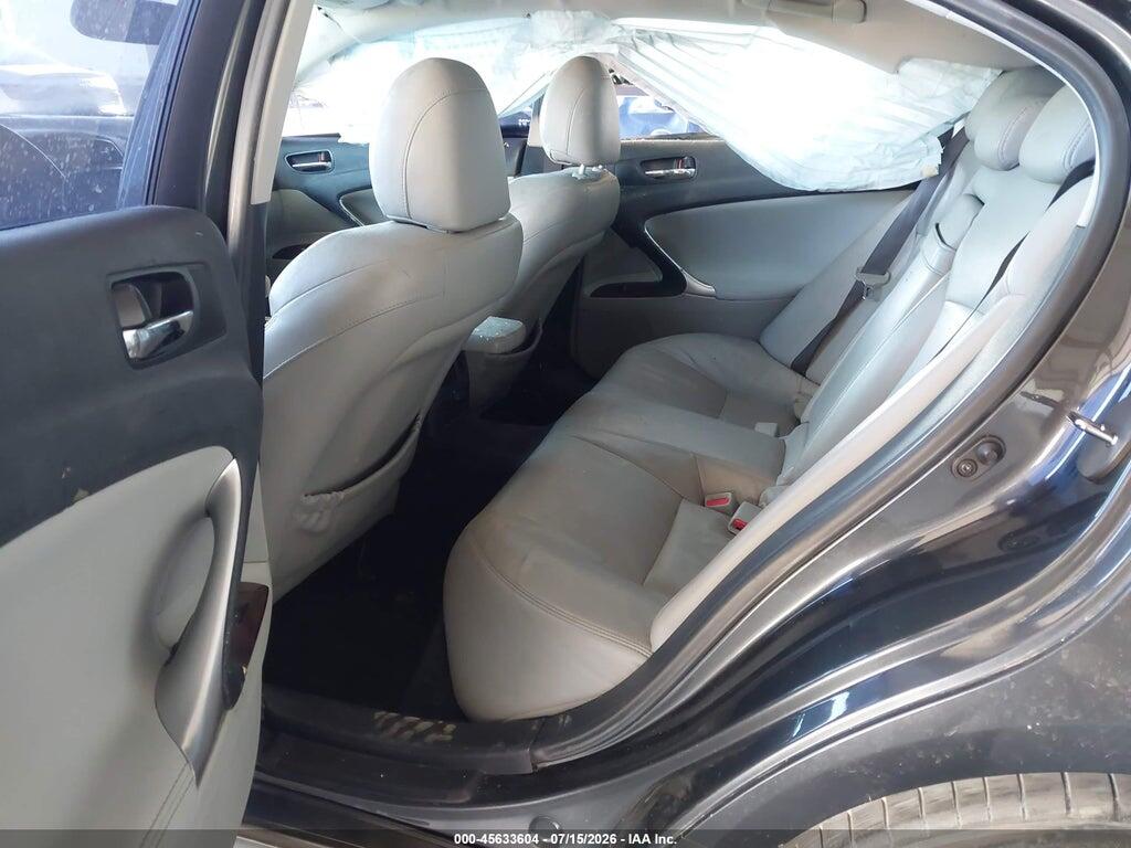 JTHBE262X82014453 2008 LEXUS IS photo no. 8