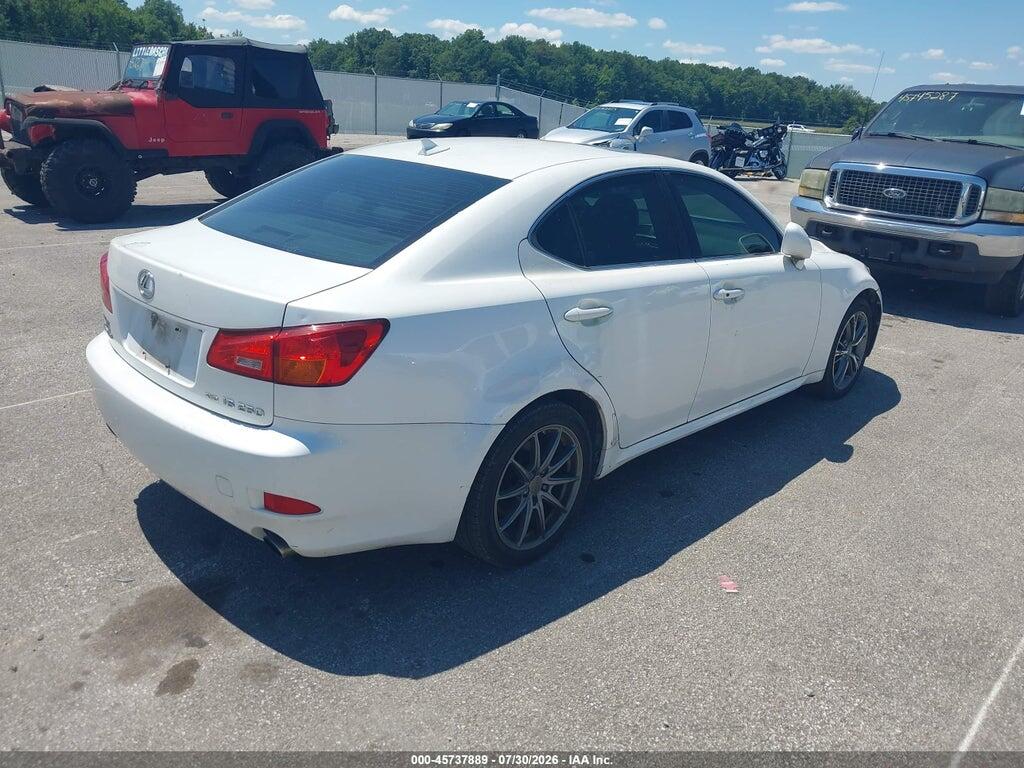 JTHCK262782021762 2008 LEXUS IS 250 photo no. 4