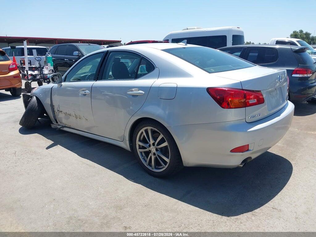 JTHBK262685062734 2008 LEXUS IS 250 photo no. 3