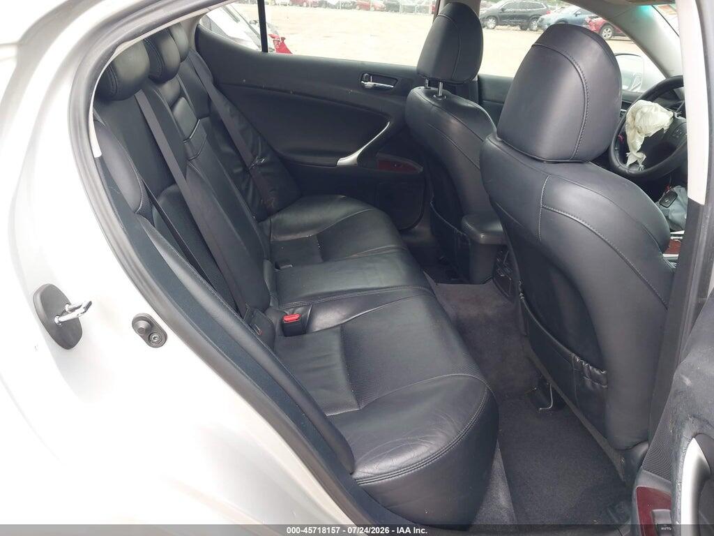 JTHCK262085015977 2008 LEXUS IS 250 photo no. 8