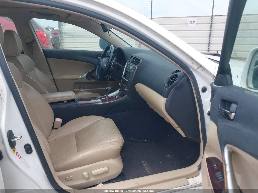 JTHBK262682072875 2008 LEXUS IS 250 photo no. 5