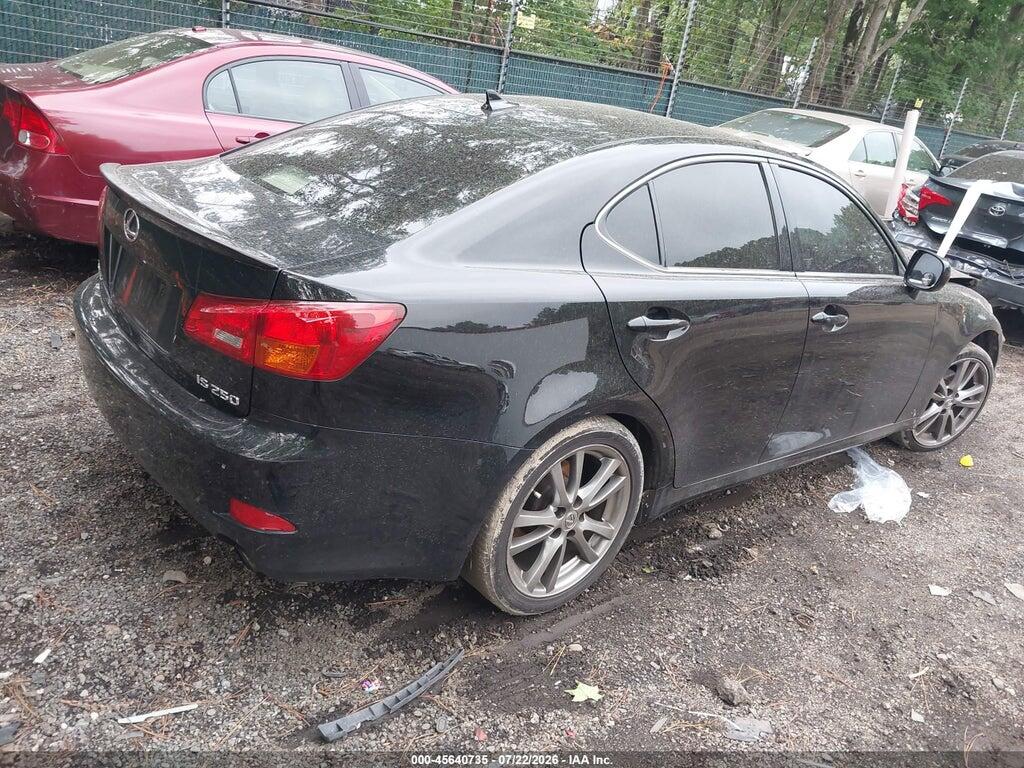 JTHBK262082070880 2008 LEXUS IS 250 photo no. 4