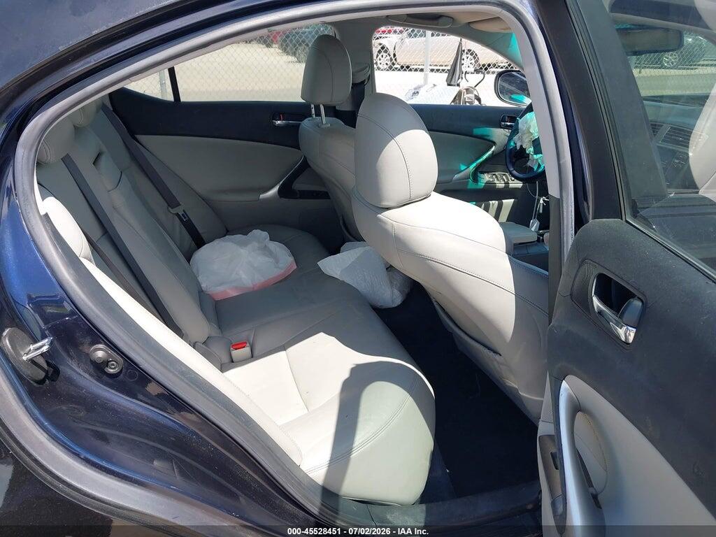 JTHBK262X82062866 2008 LEXUS IS 250 photo no. 8