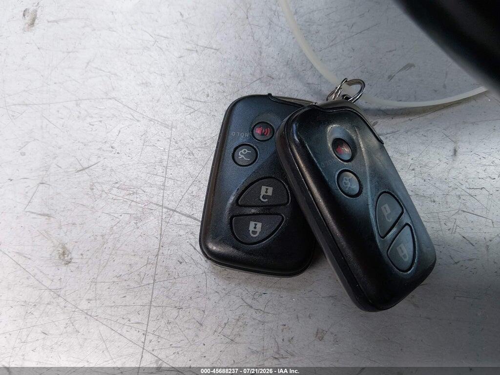 JTHBE262285017460 2008 LEXUS IS 350 photo no. 11