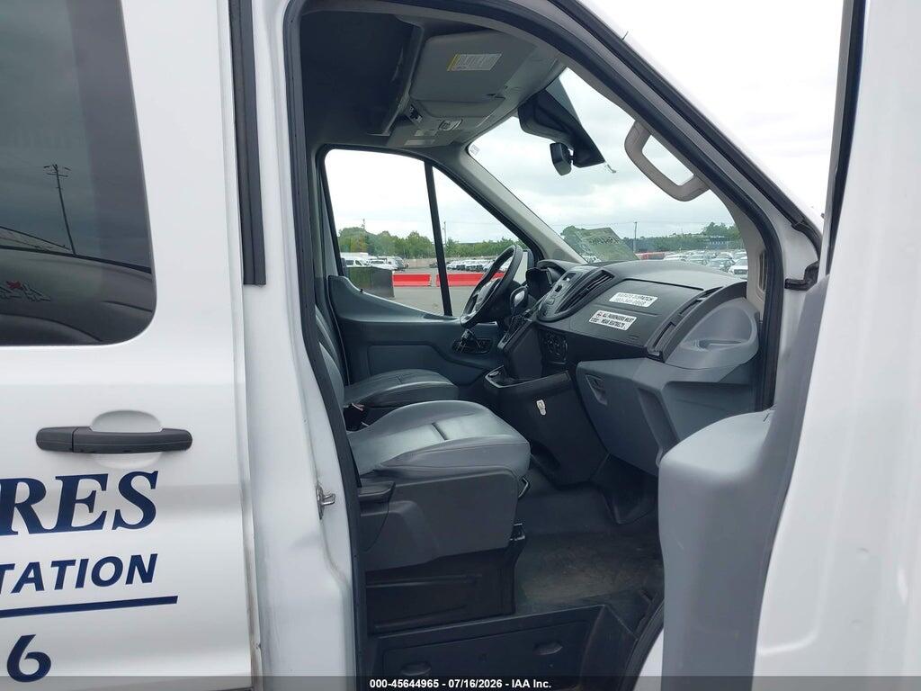 1FTYE1CM8JKA86673 2018 FORD TRANSIT-150 photo no. 5