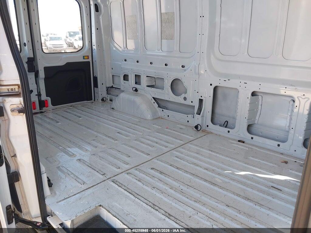 1FTBW2XM0JKB06501 2018 FORD TRANSIT-350 photo no. 8