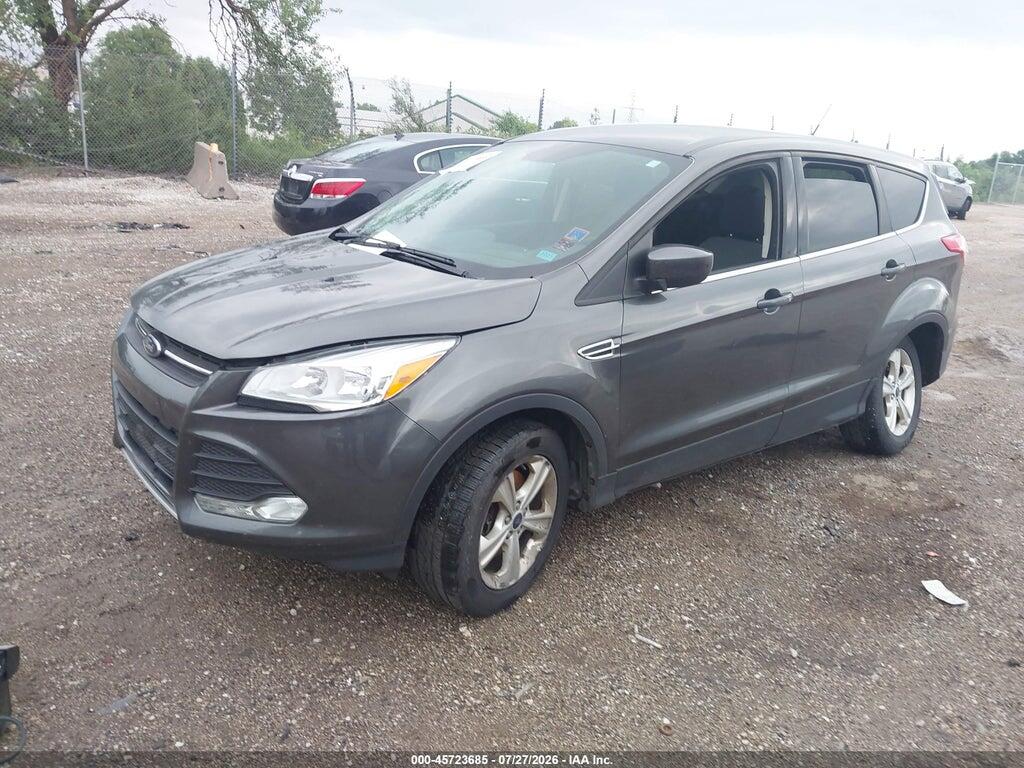1FMCU9G90FUC75603 2015 FORD ESCAPE photo no. 2