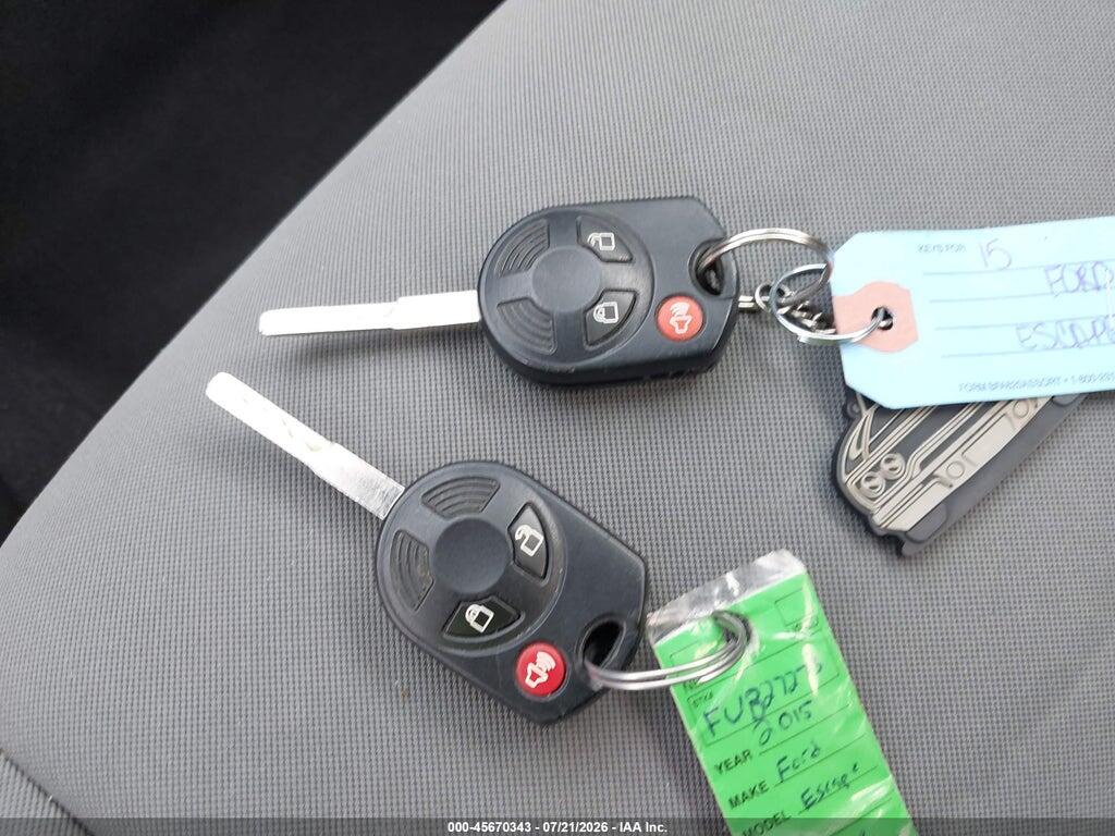 1FMCU0G78FUB27273 2015 FORD ESCAPE photo no. 11