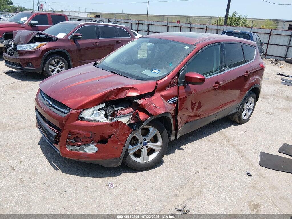 1FMCU0G97FUB64218 2015 FORD ESCAPE photo no. 2