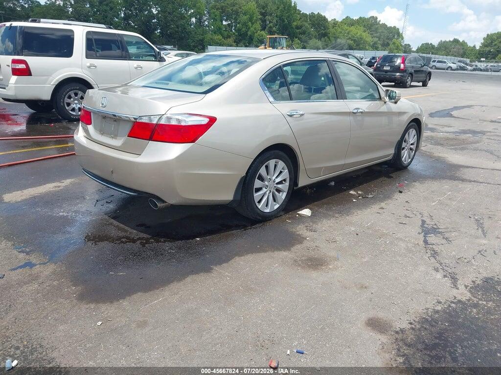 1HGCR2F72DA086612 2013 HONDA ACCORD photo no. 4