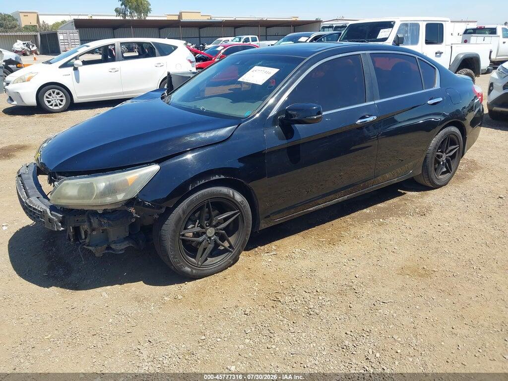 1HGCR2F80DA006586 2013 HONDA ACCORD photo no. 2