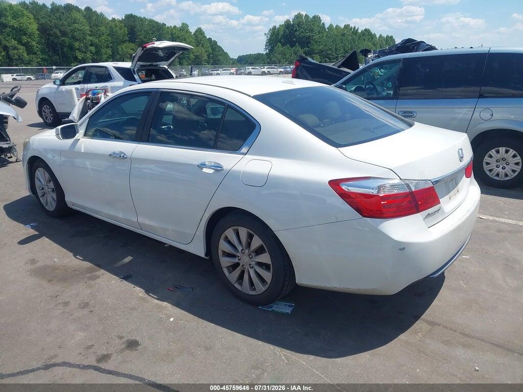 1HGCR2F86DA201592 2013 HONDA ACCORD photo no. 3