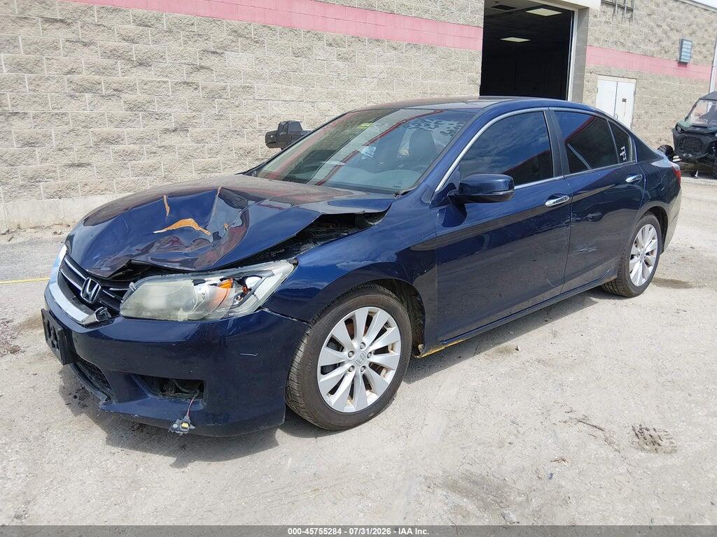 1HGCR2F85DA218304 2013 HONDA ACCORD photo no. 2