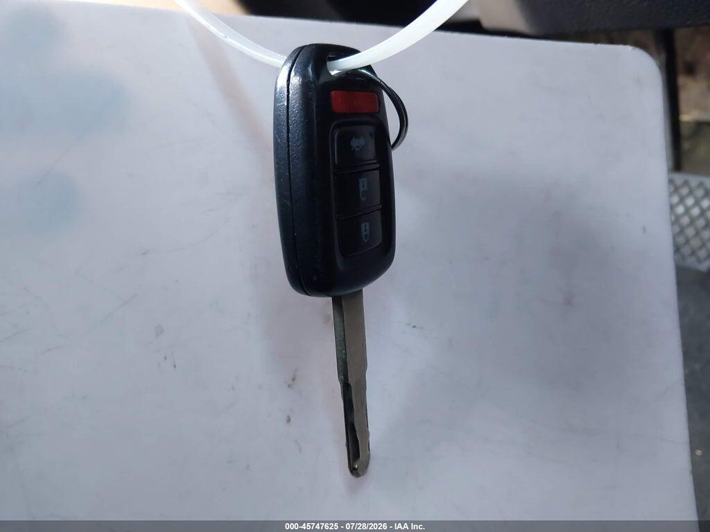 1HGCR2F52DA262492 2013 HONDA ACCORD photo no. 11