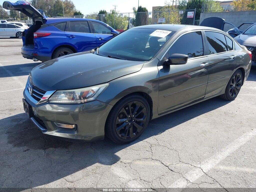 1HGCR2F52DA262492 2013 HONDA ACCORD photo no. 2