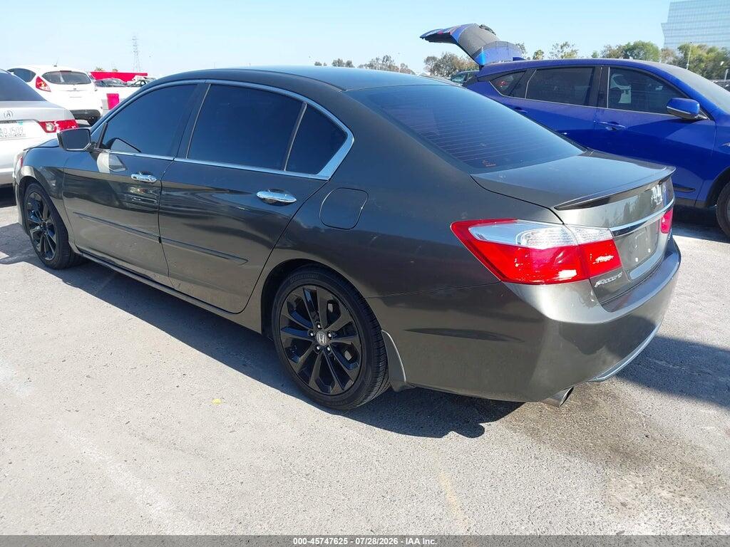 1HGCR2F52DA262492 2013 HONDA ACCORD photo no. 3