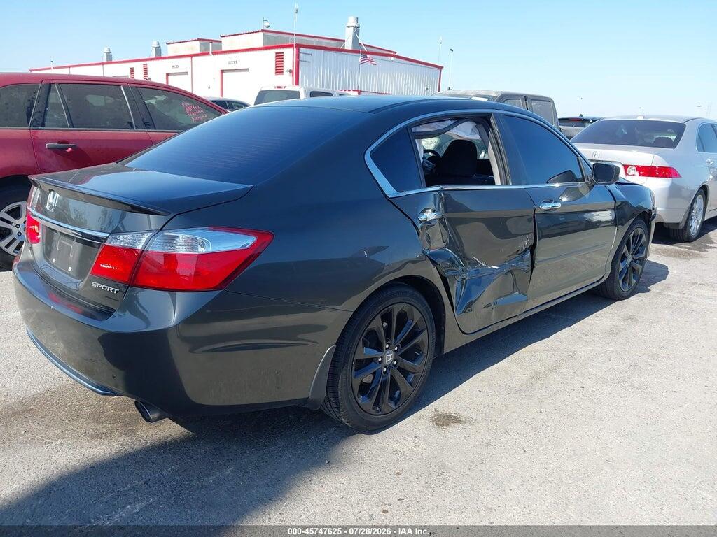 1HGCR2F52DA262492 2013 HONDA ACCORD photo no. 4