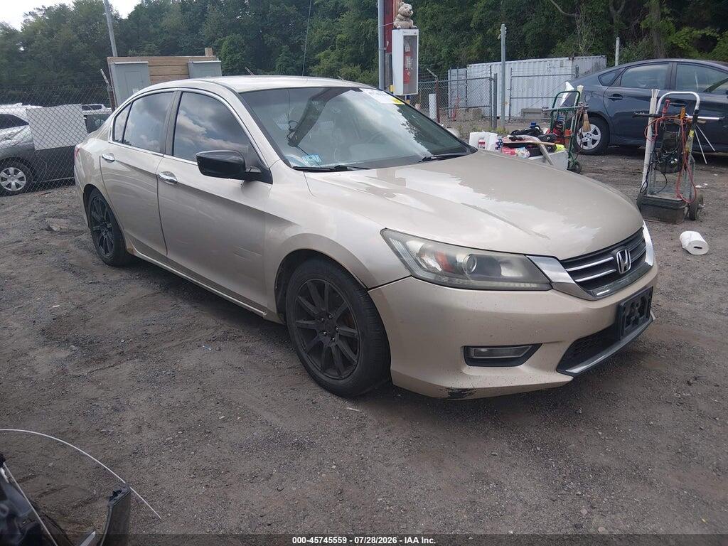 1HGCR2F52DA042267 2013 HONDA ACCORD photo no. 1