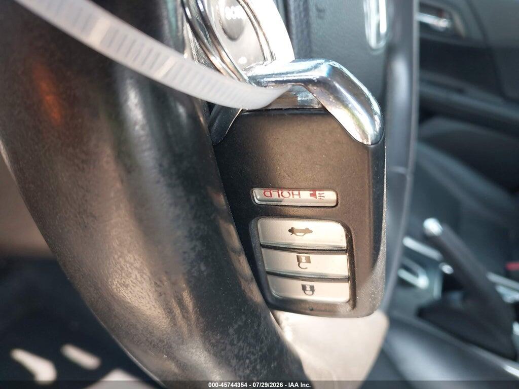1HGCR3F89DA022467 2013 HONDA ACCORD photo no. 11