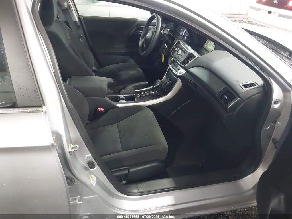 1HGCR2F38DA050386 2013 HONDA ACCORD photo no. 5