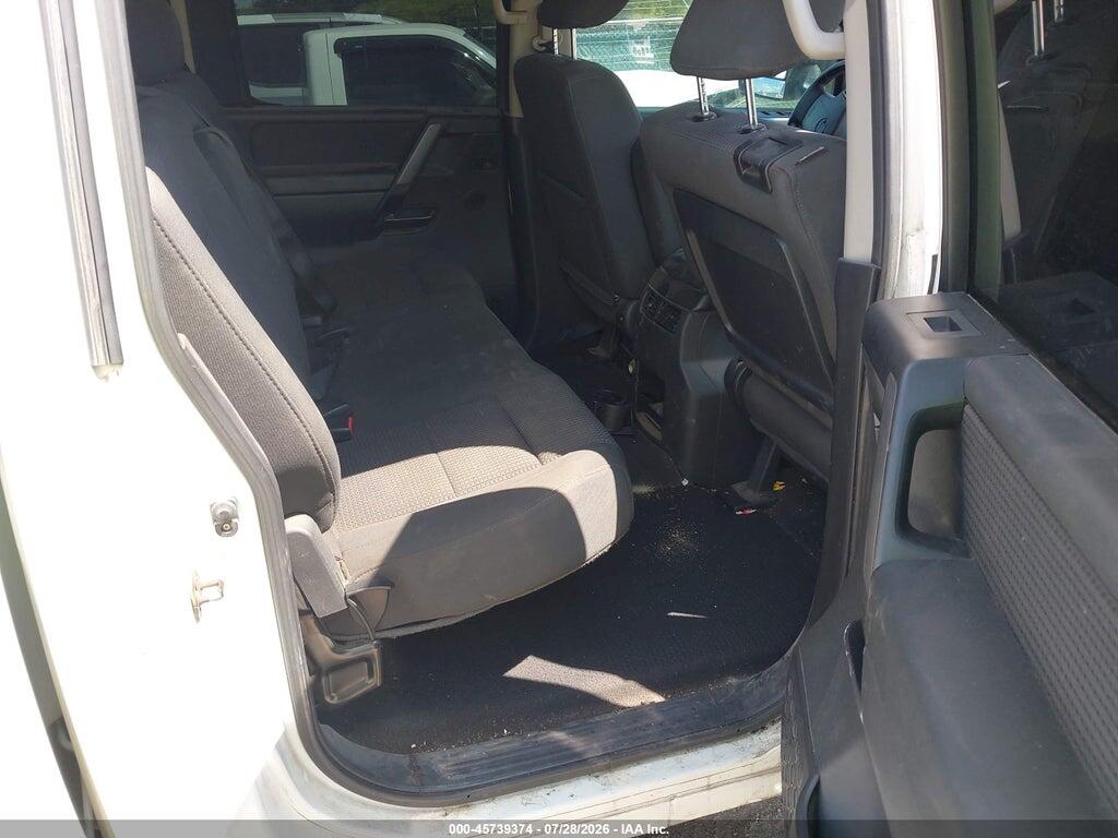 1N6BA0EC2AN319927 2010 NISSAN TITAN photo no. 8