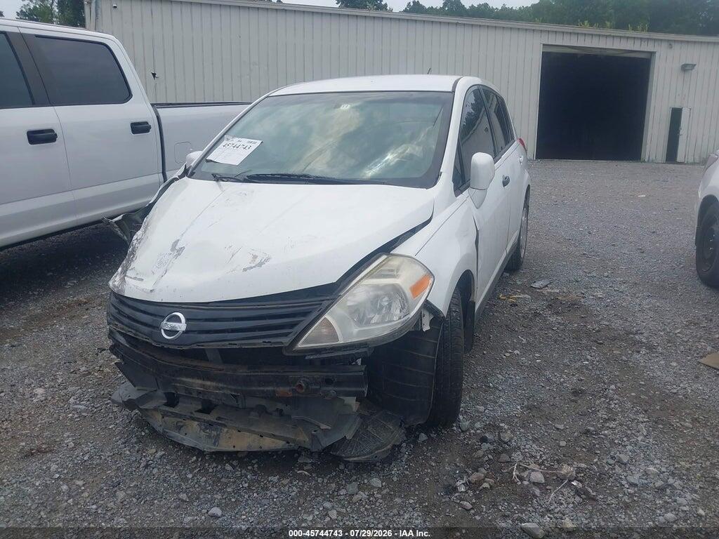 3N1BC1CP2AL420705 2010 NISSAN VERSA photo no. 2